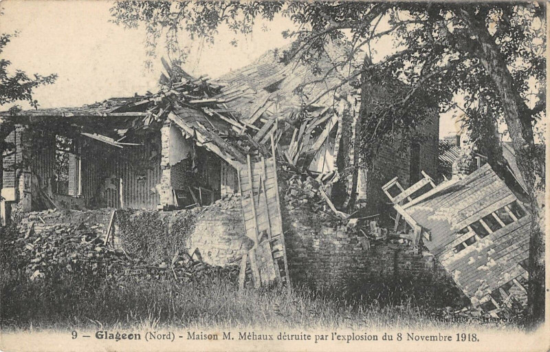 Carte postale ancienne Glageon Maison M.mehaux Detruite à Glageon