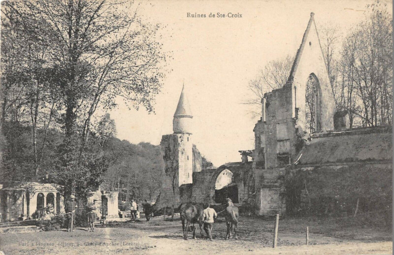 Carte postale ancienne Ruines De Sainte Croix