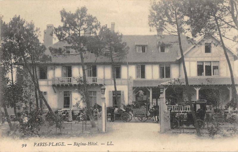 Carte postale ancienne Paris Plage Regina Hotel