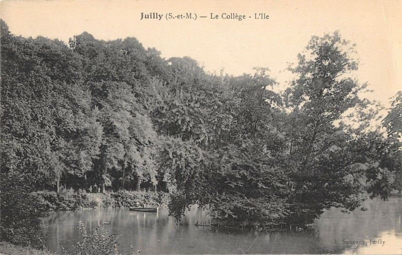 Carte postale ancienne Juilly Le College L'Ile à Juilly