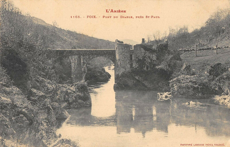 Carte postale ancienne Foix Pont Du Diable Pres Saint-Paul à Foix