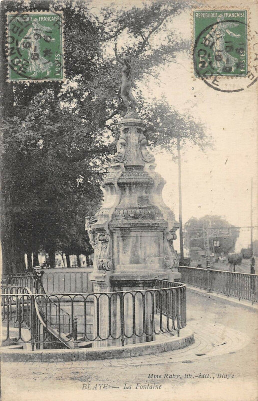 Carte postale ancienne Blaye La Fontaine à Blaye