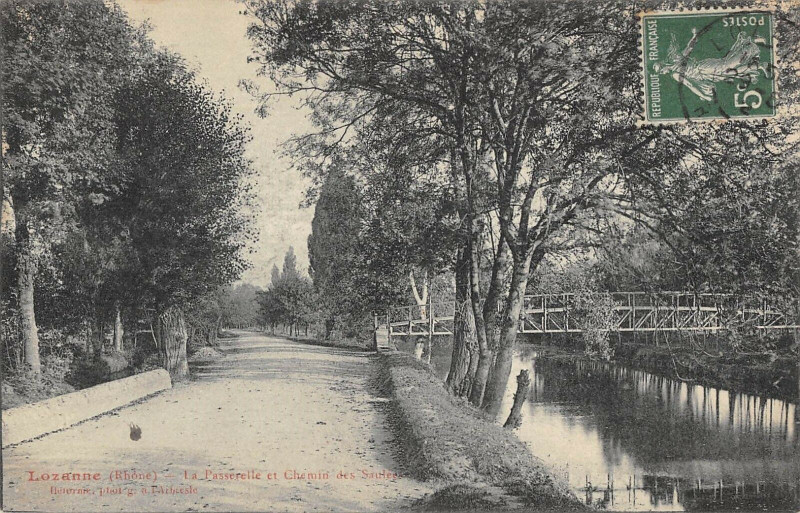 Carte postale ancienne Lozanne La Passerelle Et Chemin à Lozanne