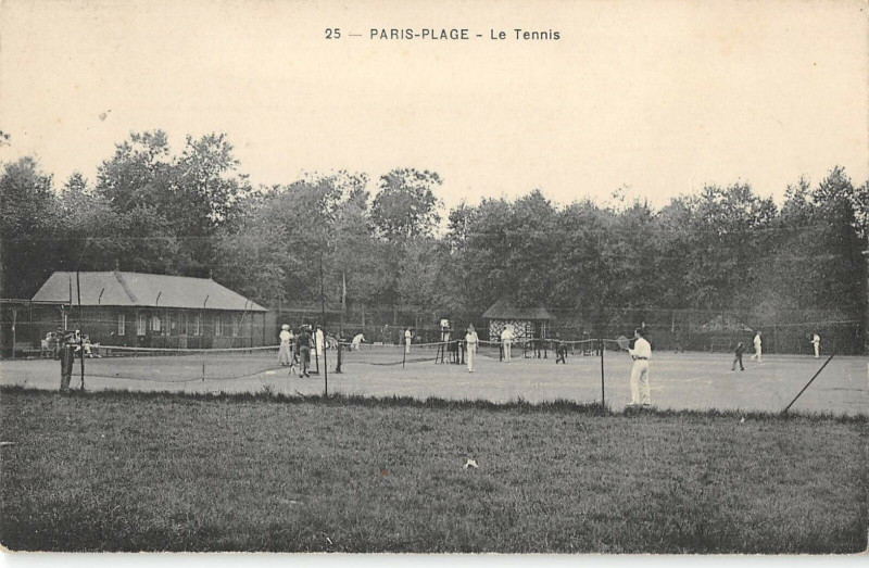 Carte postale ancienne Paris Plage Le Tennis