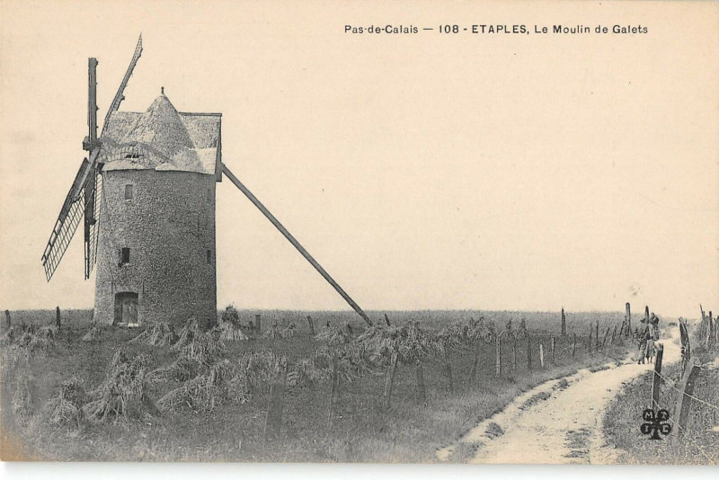 Carte postale ancienne Etables Le Moulin Des Galets