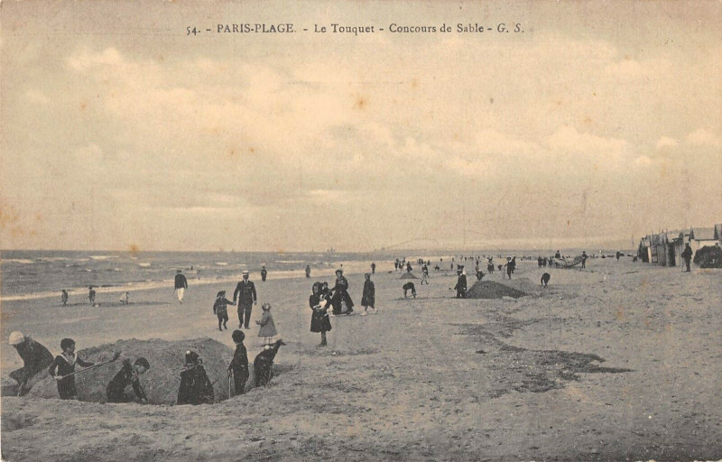 Carte postale ancienne Paris Plage Le Touquet Concours De Sable