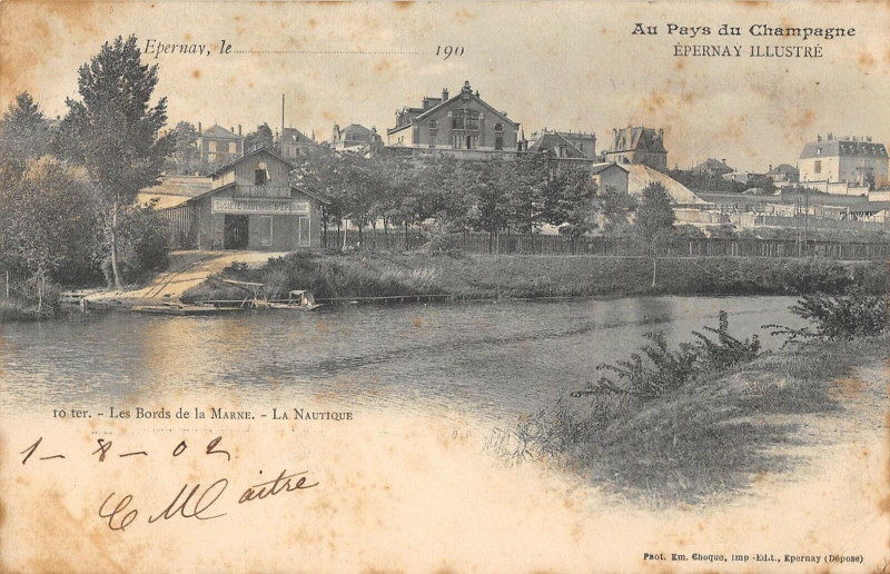 Carte postale ancienne Epernay Les Bords De La Marne La Nautique à Épernay