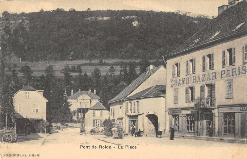 Carte postale ancienne Pont De Roide La Place