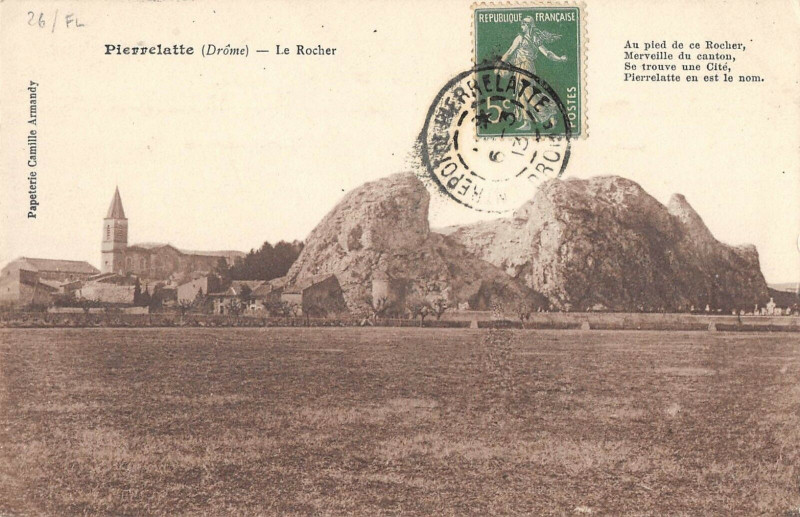 Carte postale ancienne Pierrelatte Le Rocher à Pierrelatte