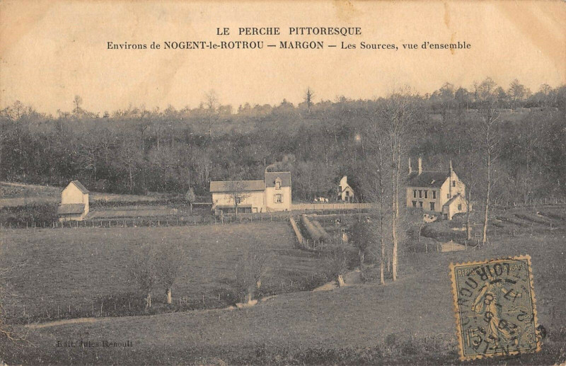 Carte postale ancienne Margon Les Sources Vue Ensemble