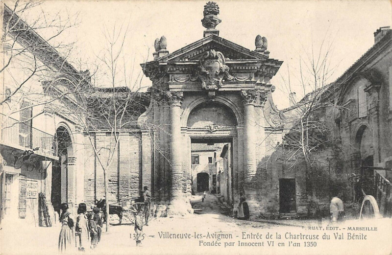 Carte postale ancienne Villeneuve Les Avignon Entree Chartreuse Val Benite