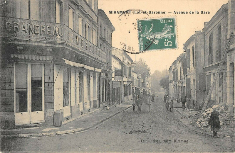 Carte postale ancienne Miramont Avenue De La Gare