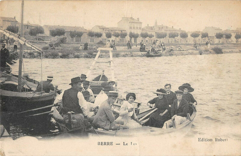 Carte postale ancienne Berre Le Port