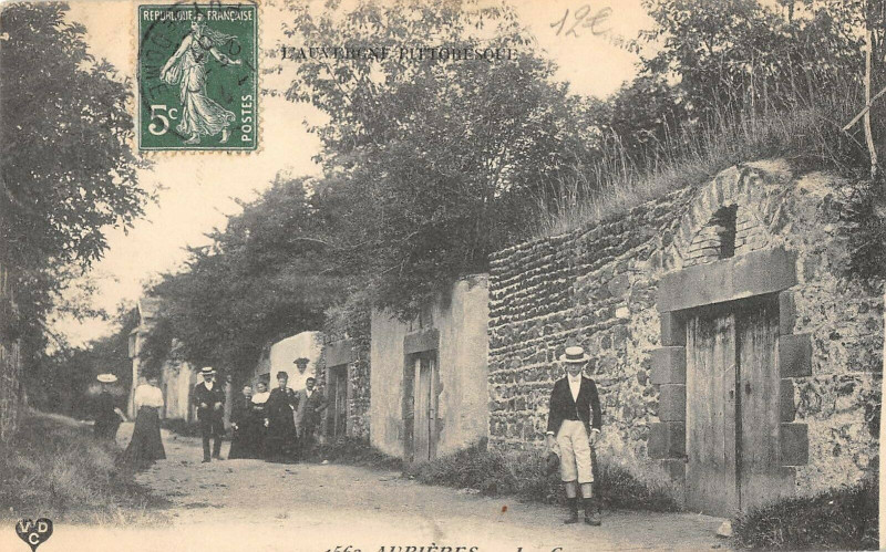 Carte postale ancienne Aubieres Les Caves