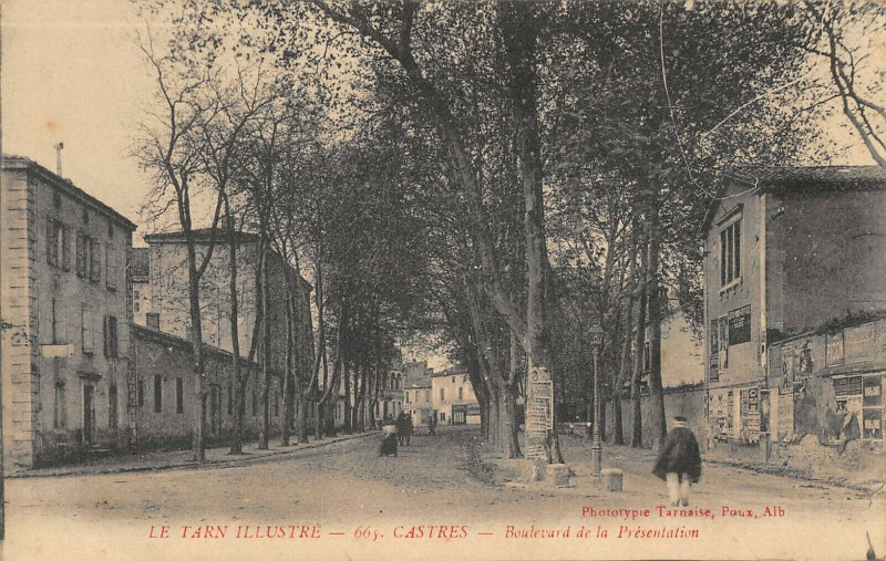 Carte postale ancienne Castres Boulevard De La Presentation à Castres
