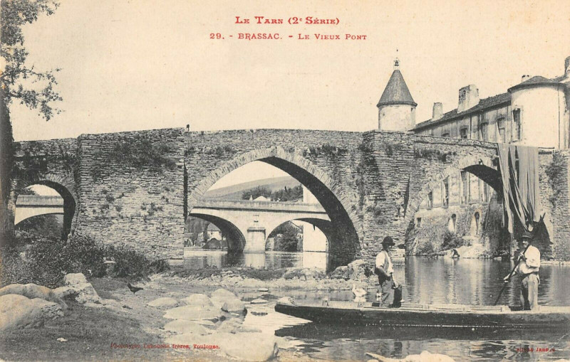 Carte postale ancienne Brassac Le Vieux Pont à Brassac