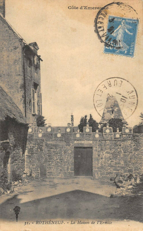 Carte postale ancienne Rotheneuf La Maison De L'Ermite  (cliché pas courant