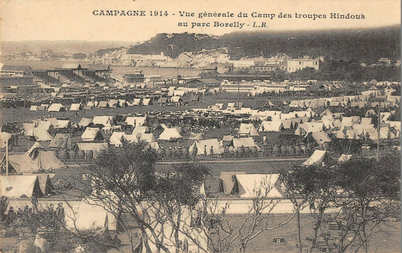Carte postale ancienne Vue Generale Du Camp Des Troupes Hondous Au Parc Borelly