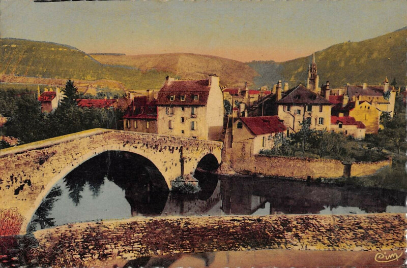 Carte postale ancienne Mende Pont Notre Dame à Mende