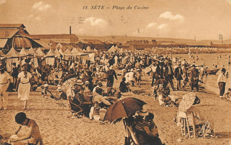 Carte postale ancienne Sete Plage Du Casino à Sète