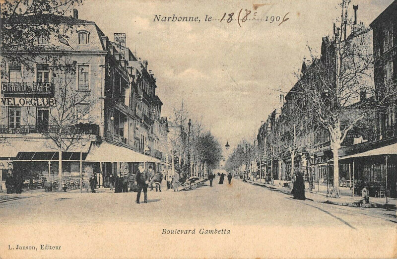 Carte postale ancienne Narbonne Boulevard Gambetta à Narbonne