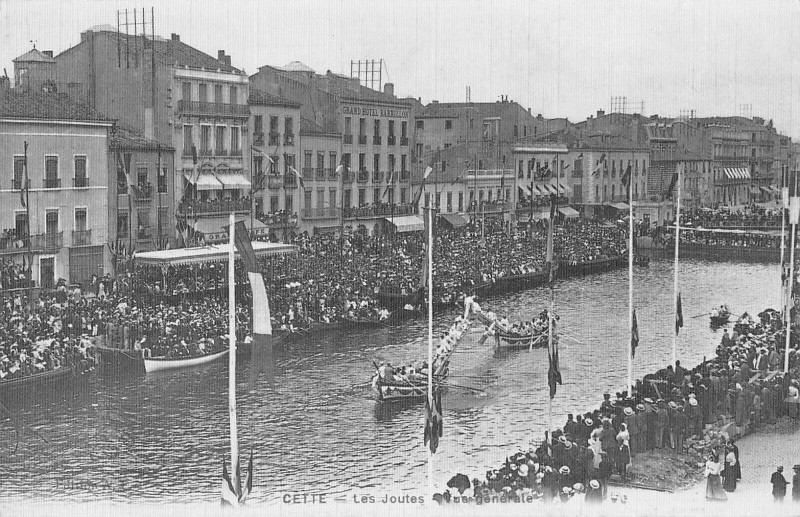 Carte postale ancienne Cette Les Joutes Vue Generale