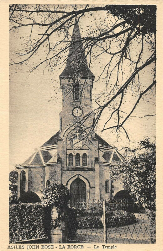 Carte postale ancienne La Force Asile John Bost Le Temple à La Force