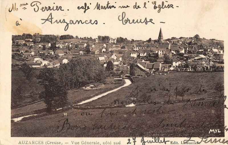 Carte postale ancienne Auzances Vue Generale Cote Sud à Auzances