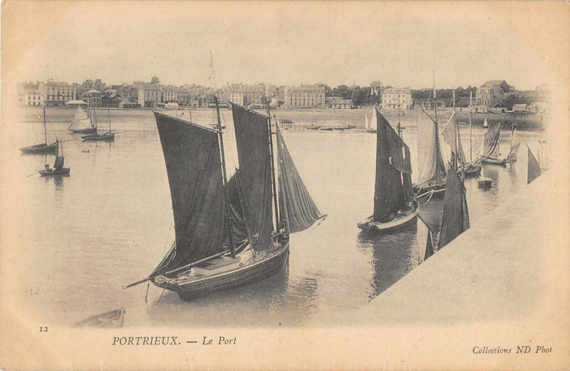Carte postale ancienne Portrieux Le Port