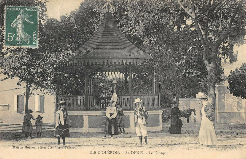 Carte postale ancienne Ile D'Oleron Saint Denis Le Kiosque