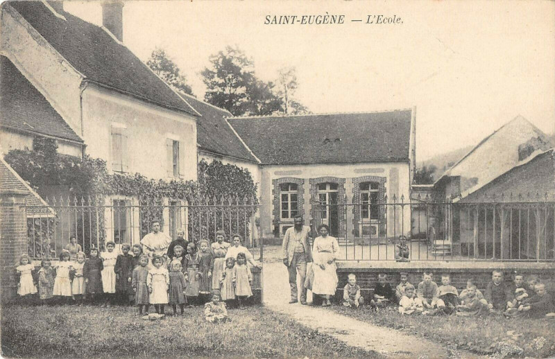 Carte postale ancienne Saint Eugene L'Ecole