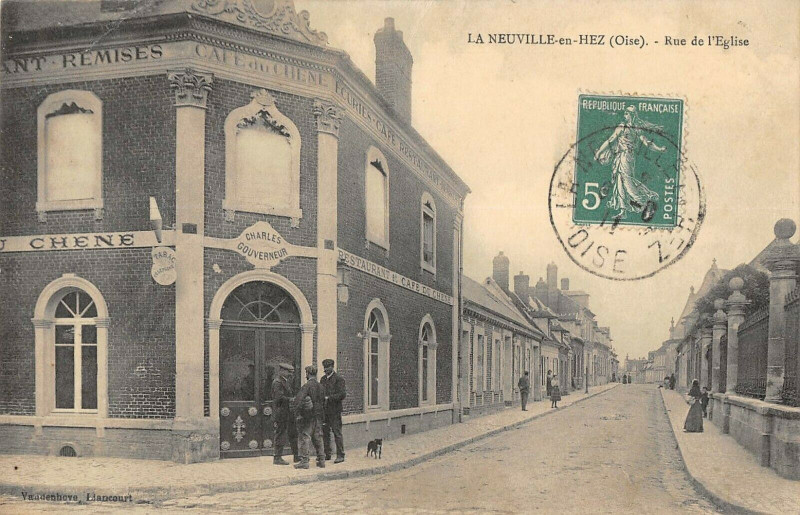 Carte postale ancienne La Neuville En Hez Rue De L'Eglise à La Neuville-en-Hez