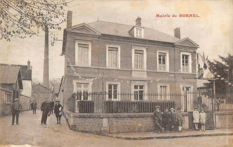 Carte postale ancienne Mairie De Bornel  (cliché pas courant à Bornel