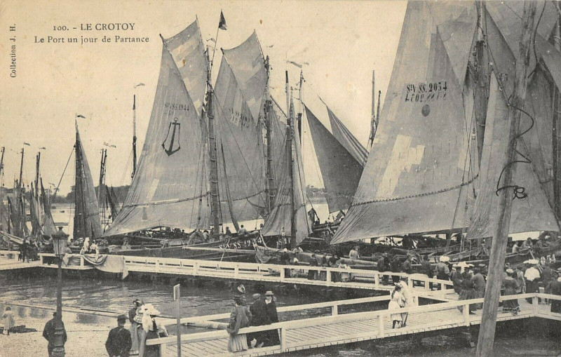 Carte postale ancienne Le Crotoy Le Port Un Jour De Partance au Crotoy