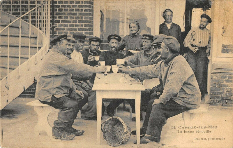 Carte postale ancienne Cayeux Sur Mer La Bonne Bistouille (cliché pas courant à Cayeux-sur-Mer