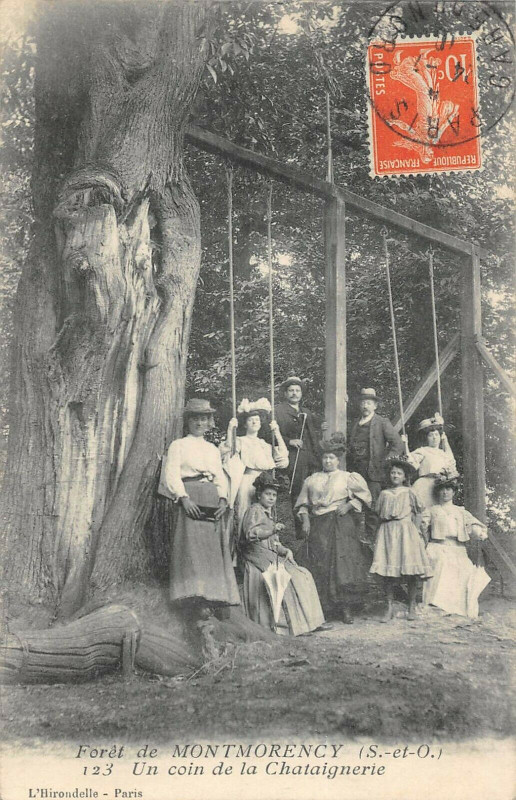 Carte postale ancienne Foret De Montmorency Un Coin De La Chataigneraie à Montmorency