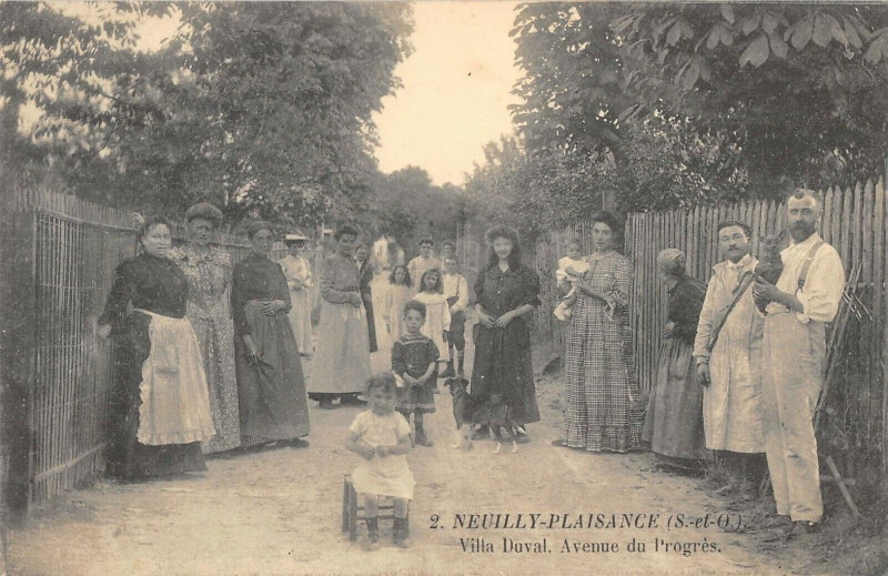 Carte postale ancienne Neuilly Plaisance Villa Duval Avenue Du Progres à Neuilly-Plaisance