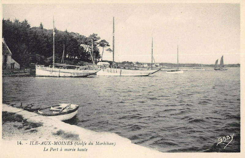 Carte postale ancienne Ile Aux Moines Le Port A Maree Haute