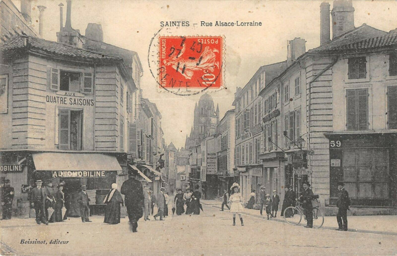 Carte postale ancienne Saintes Rue Alsace Lorraine à Saintes