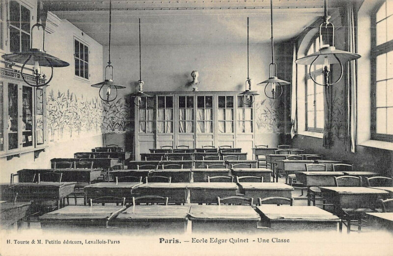Carte postale ancienne Ecole Edgar Quinet - Une Classe à Paris 9e