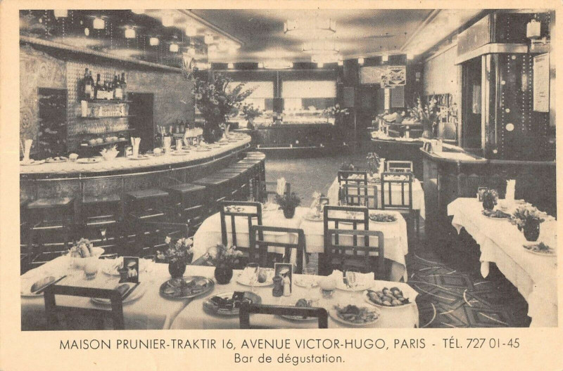 Carte postale ancienne Maison Prunier-Traktir - Avenue Victor-Hugo - Bar de Dégustation à Paris 16e