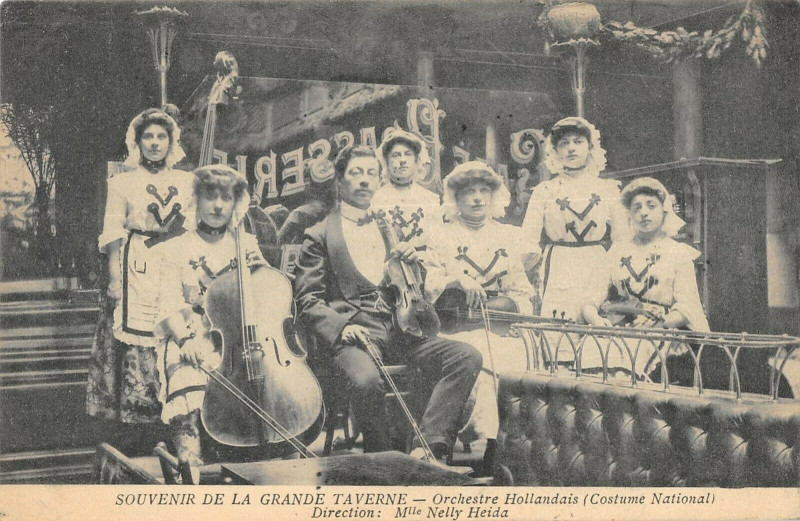 Carte postale ancienne Paris XIIe Souvenir De La Grande Taverne Orchestre Hollandais Nelly Heida à Paris 12e