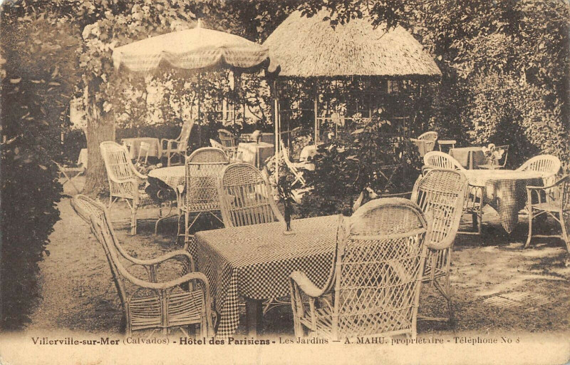 Carte postale ancienne Villerville Sur Mer Hotel Des Parisiens Les Jardins A.mahu Proprietaire à Villerville