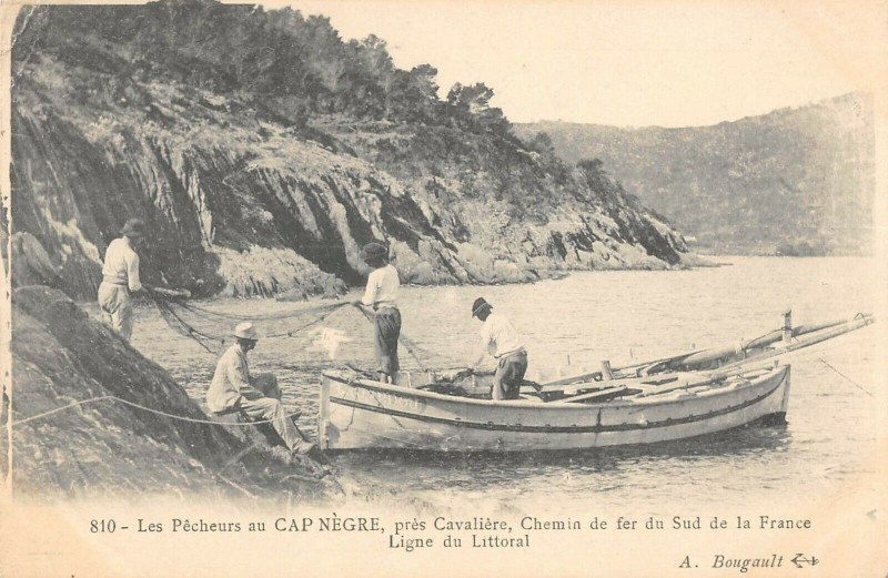 Carte postale ancienne Les Pecheurs Au Cap Negre Pres Cavaliere