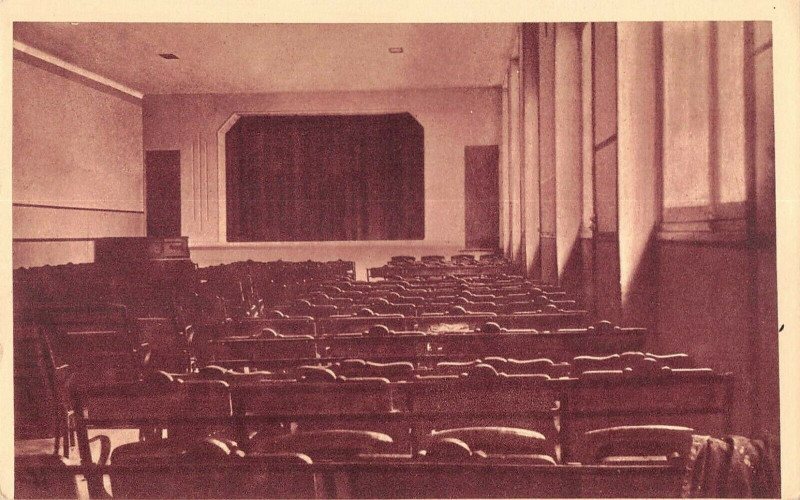 Carte postale ancienne Fontenay Sous Bois Petit Seminaire La Salle Des Fetes à Fontenay-sous-Bois