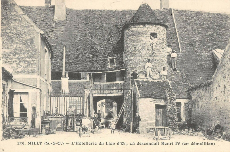 Carte postale ancienne Milly Hotellerie Du Lion D'Or