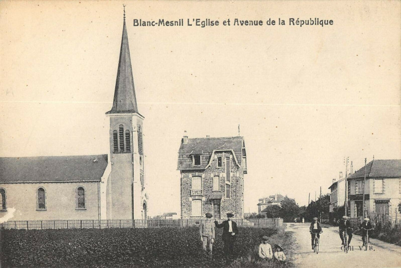 Carte postale ancienne Blanc Mesnil L'Eglise Et Avenue De La Republique