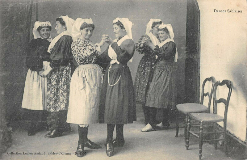 Carte postale ancienne Vendee Danses Sablaises