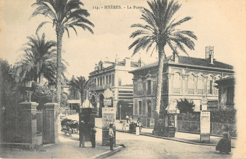 Carte postale ancienne Hyeres La Poste à Hyères