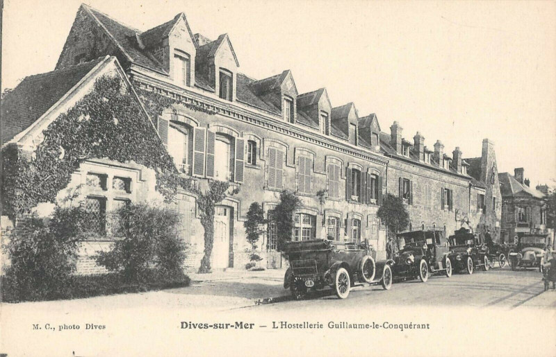 Carte postale ancienne Dives Hotellerie De Guillaume Le Conquerant